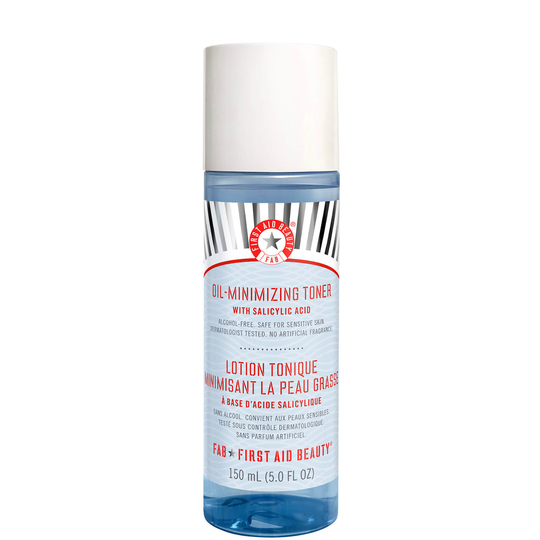 First Aid Beauty Oljebegränsande ansiktsvatten med salicylsyra 150 ml