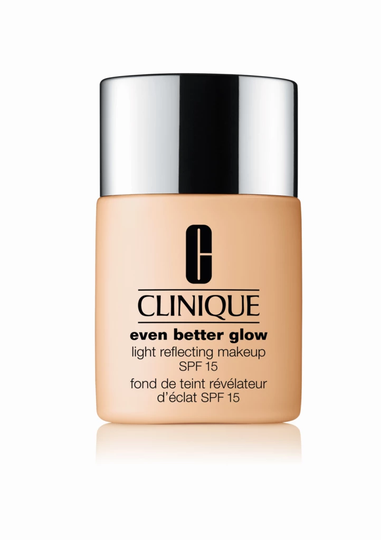 Even Better Glow Light Reflecting Makeup SPF15 WN 04 Bone